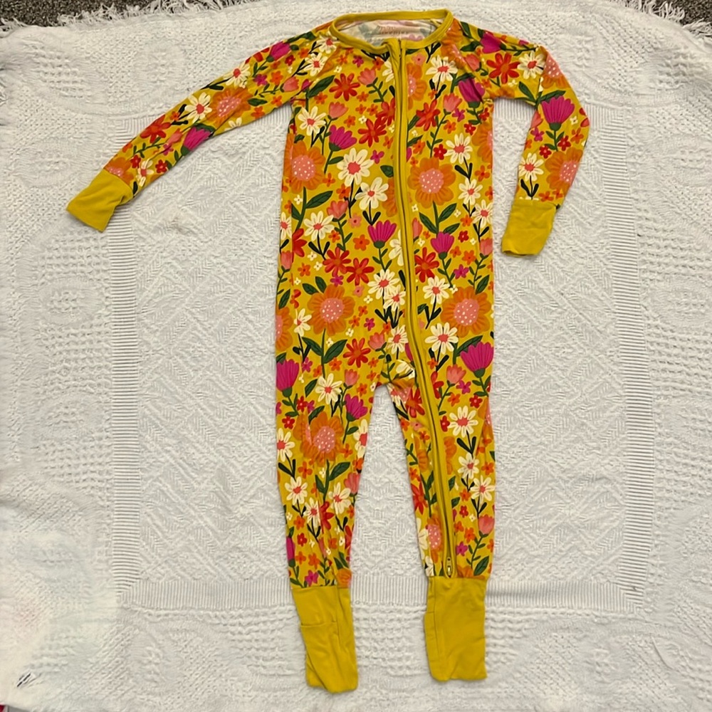 Little Sleepies. 18-24 months. Yellow spring flowers print.